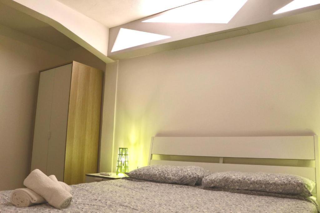 Gday Hotel Palermo Bagian luar foto