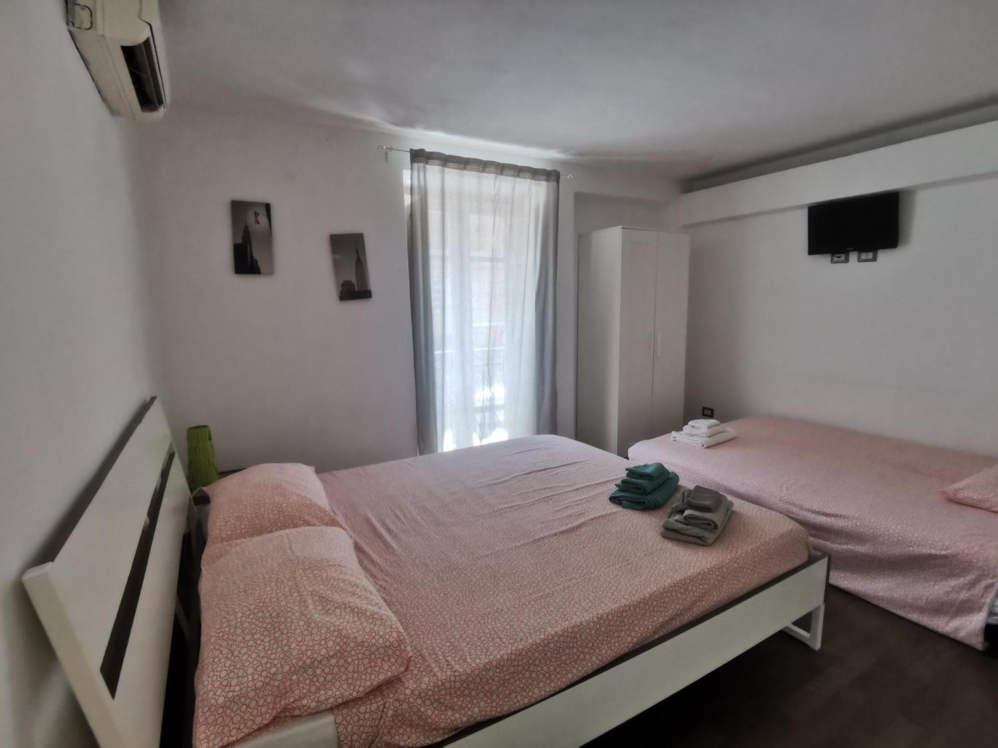 Gday Hotel Palermo Bagian luar foto